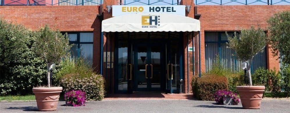 Euro Hotel Cascina Esterno foto
